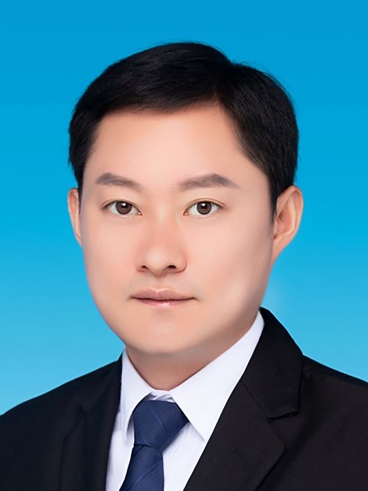 李源(安徽省銅陵市地方金融監督管理局黨組成員) 李源(安徽省銅陵市地方金融監督管理局黨組成員)