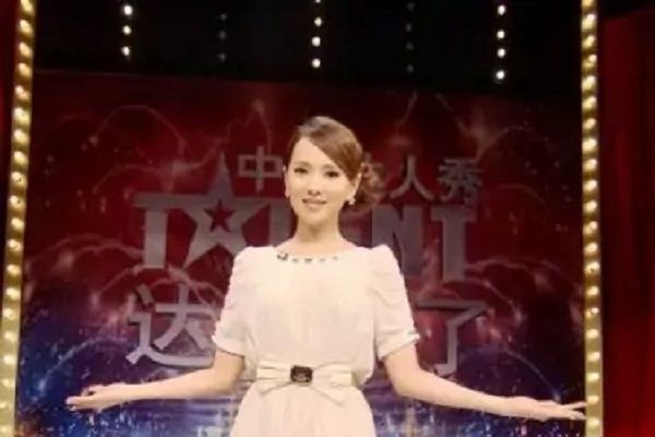 偷偷的(伊能靜演唱歌曲) 偷偷的(伊能靜演唱歌曲)