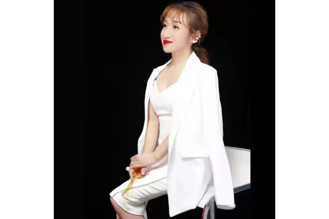 楊婧(湖南走出趣文化傳播有限公司總經理) 楊婧(湖南走出趣文化傳播有限公司總經理)