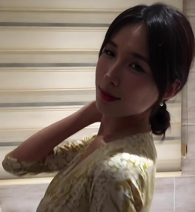 申智妍 申智妍