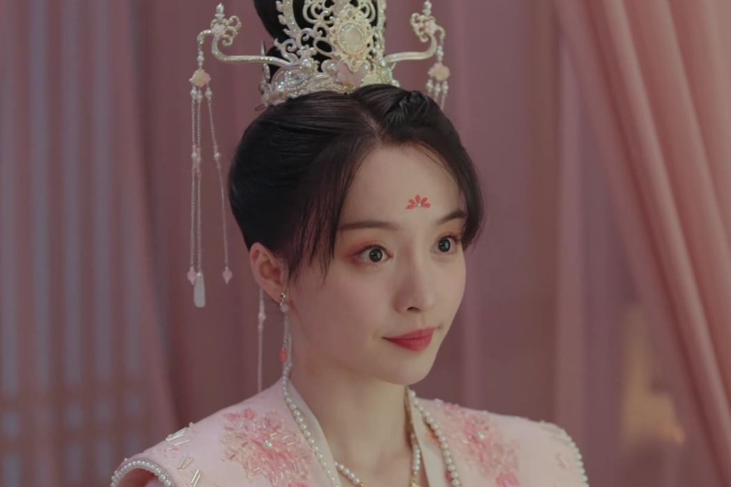 盛夏(電視劇《一吻傾城》中的角色) 盛夏(電視劇《一吻傾城》中的角色)