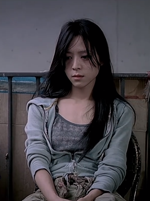 阿芬(《門徒》中張靜初飾演的吸毒女性角色) 阿芬(《門徒》中張靜初飾演的吸毒女性角色)
