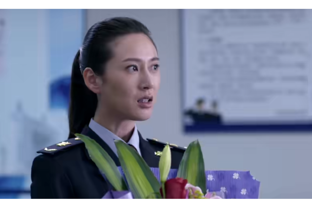 白一男 白一男