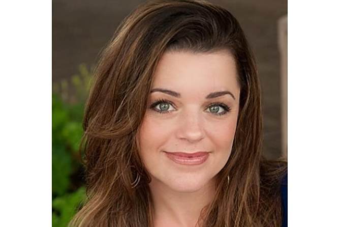 Mindy Raymond Mindy Raymond