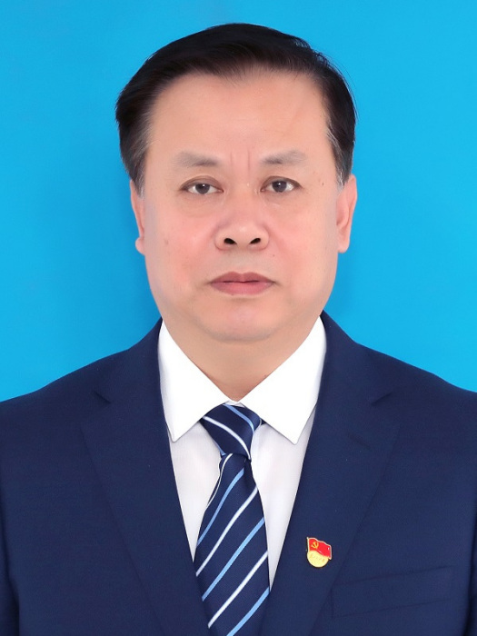 郭東海(山東省威海火炬高技術產業開發區黨工委委員、行政審批服務局局長) 郭東海(山東省威海火炬高技術產業開發區黨工委委員、行政審批服務局局長)