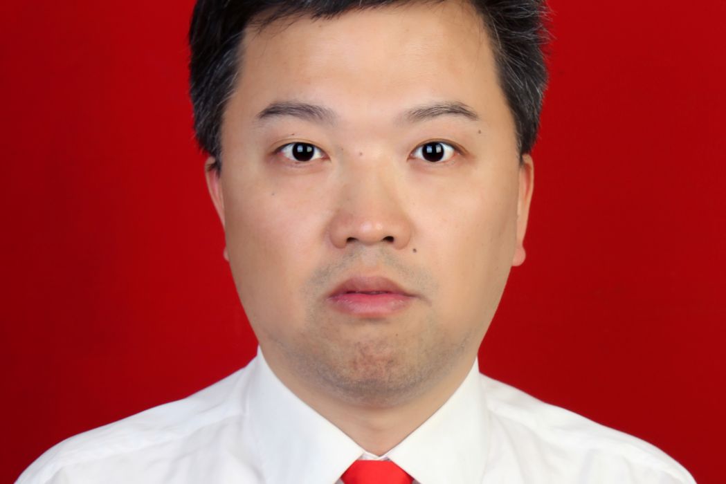 李文(江西省鷹潭市餘江區委副書記、三級調研員) 李文(江西省鷹潭市餘江區委副書記、三級調研員)