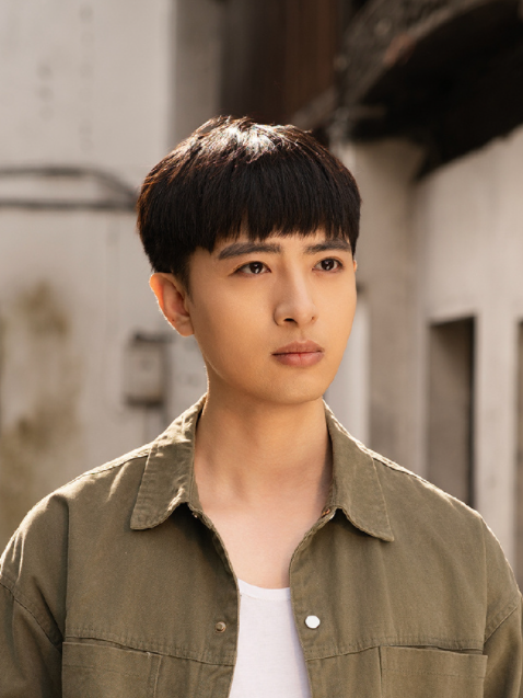 李海明(電視劇《千金駕到1998》中的角色) 李海明(電視劇《千金駕到1998》中的角色)