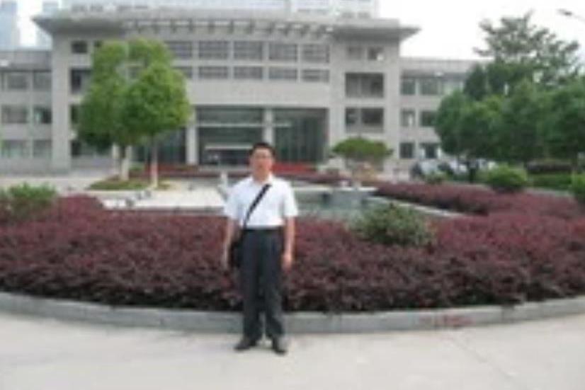 申利群 申利群