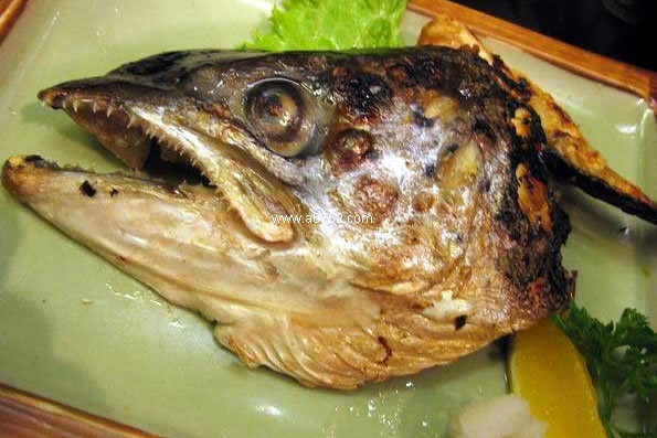 鮮燒鮭魚頭 鮮燒鮭魚頭