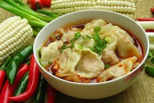 酸辣餛飩 酸辣餛飩