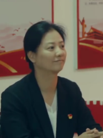 常玲(脫貧攻堅電視劇《大山的女兒》中的女配角) 常玲(脫貧攻堅電視劇《大山的女兒》中的女配角)