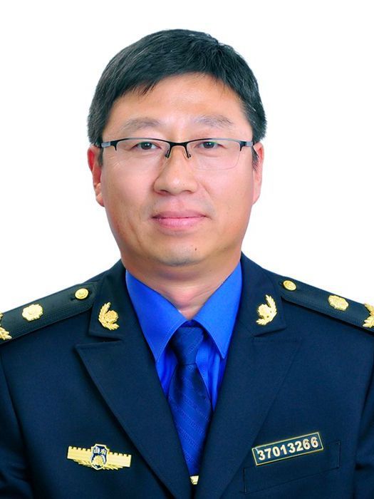 彭忠(山東省濟南市槐蔭區城市管理局黨組成員、綜合行政執法大隊副處級幹部) 彭忠(山東省濟南市槐蔭區城市管理局黨組成員、綜合行政執法大隊副處級幹部)