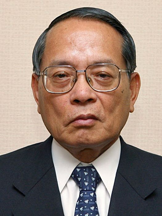 平澤勝榮