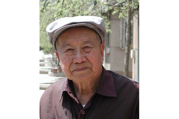 賈六(著名表演藝術家、原瀋陽軍區抗敵話劇團團長) 賈六(著名表演藝術家、原瀋陽軍區抗敵話劇團團長)