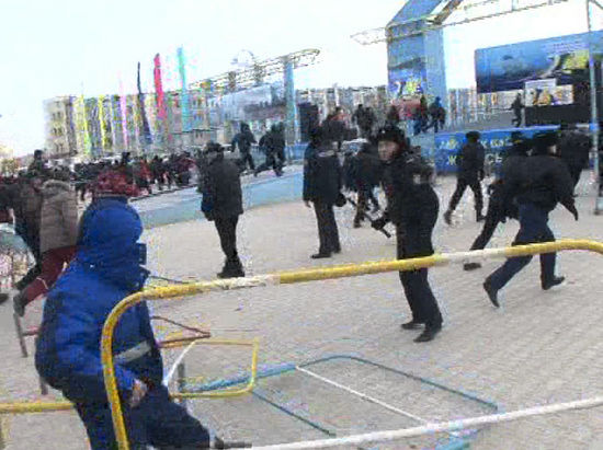 12·16哈薩克斯坦西部城市騷亂事件