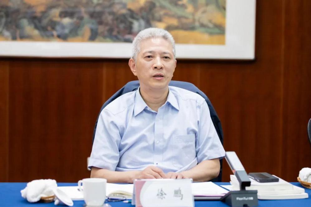 徐鵬(中國一重集團有限公司黨委書記、董事長) 徐鵬(中國一重集團有限公司黨委書記、董事長)