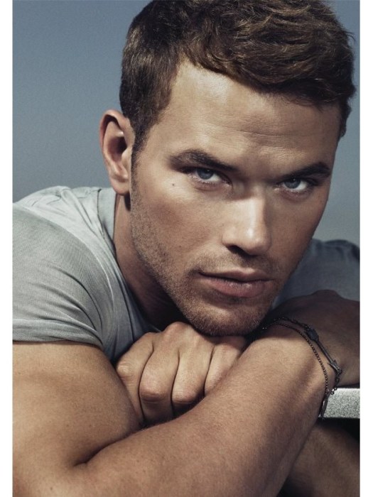 凱南·魯茲(Kellan Lutz) 凱南·魯茲(Kellan Lutz)