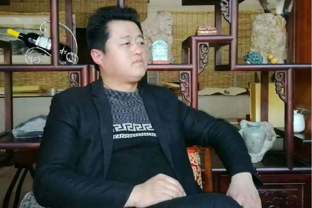 王傳利(國家一級書法師) 王傳利(國家一級書法師)