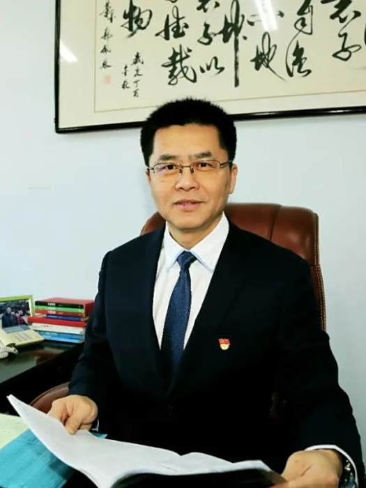 於連海(雞西市第一中學校副校長) 於連海(雞西市第一中學校副校長)