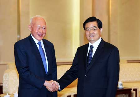 胡錦濤在北京會見新加坡內閣資政李光耀