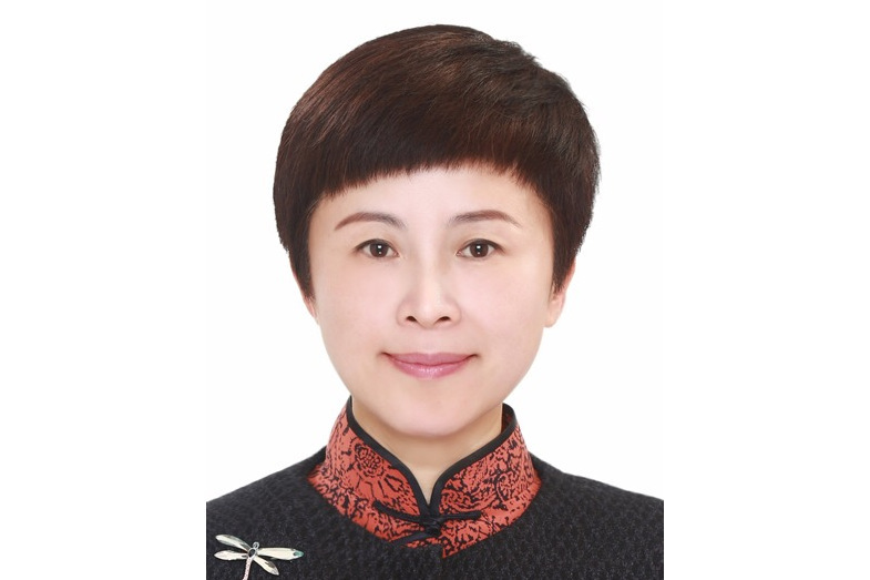 李梅(上海視覺藝術學院黨委委員、院務部主任、副校長) 李梅(上海視覺藝術學院黨委委員、院務部主任、副校長)