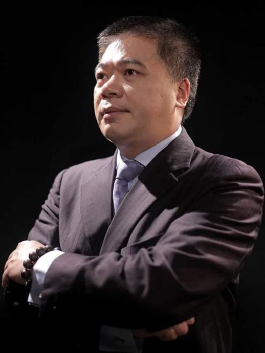 李國平(福建廣生堂藥業股份有限公司董事長兼總經理) 李國平(福建廣生堂藥業股份有限公司董事長兼總經理)