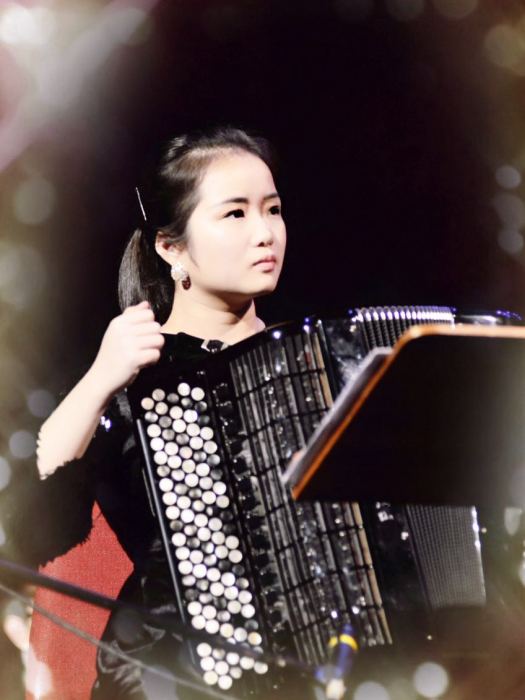 朱政(上海音樂學院教師) 朱政(上海音樂學院教師)