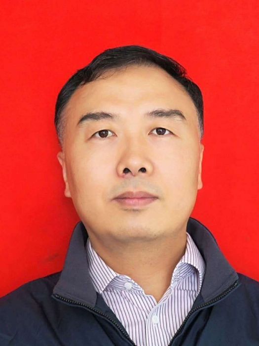 王雙龍(陝西省西安市未央區辛家廟街道黨工委委員、武裝部部長) 王雙龍(陝西省西安市未央區辛家廟街道黨工委委員、武裝部部長)