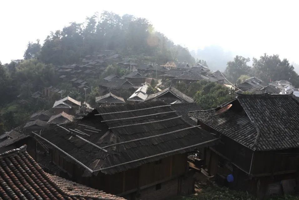 下擺拉村 下擺拉村
