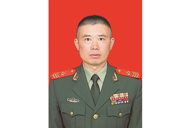 李興坤 李興坤