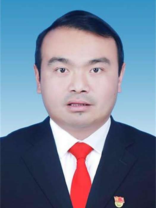 李興明(雲南省楚雄彝族自治州武定縣委常委、縣人民政府黨組副書記、常務副縣長,縣行政學校校長) 李興明(雲南省楚雄彝族自治州武定縣委常委、縣人民政府黨組副書記、常務副縣長,縣行政學校校長)