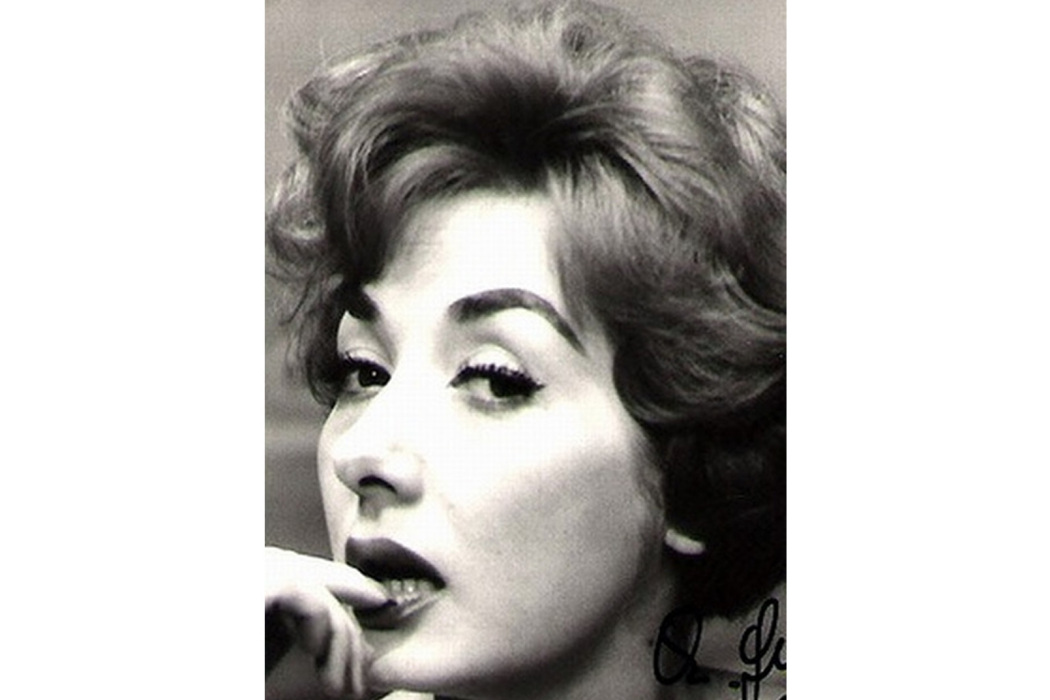 Lauretta Masiero Lauretta Masiero