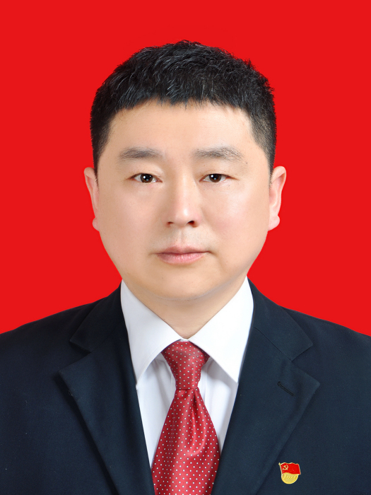 張迎春(貴州省黔西市委教育工委副書記、黔西市教育科技局黨委委員、三級主任科員) 張迎春(貴州省黔西市委教育工委副書記、黔西市教育科技局黨委委員、三級主任科員)