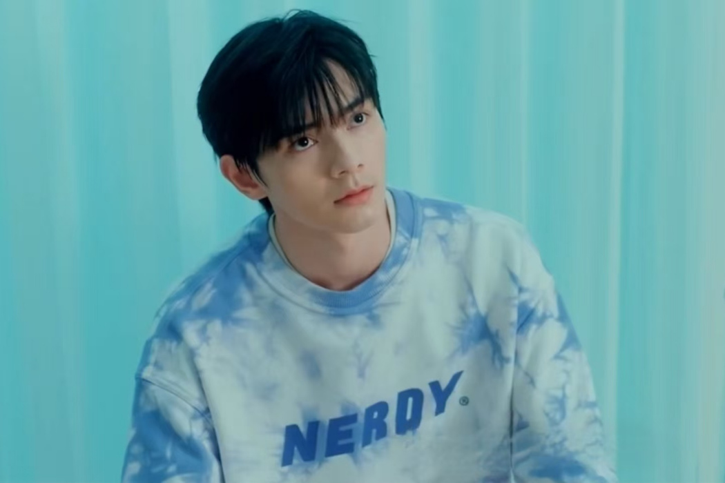 姜昊(姜昊是當代都市劇《我的盲盒戀人》中的角色,由何昶希飾演) 姜昊(姜昊是當代都市劇《我的盲盒戀人》中的角色,由何昶希飾演)