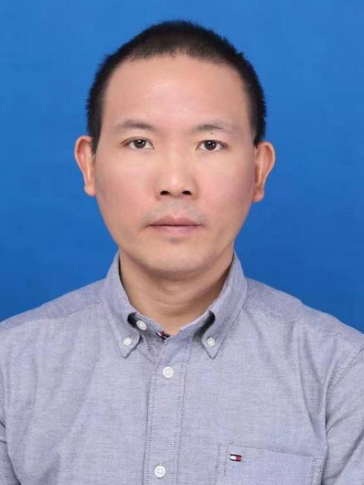 李昆(成都市新津區財政局副局長) 李昆(成都市新津區財政局副局長)