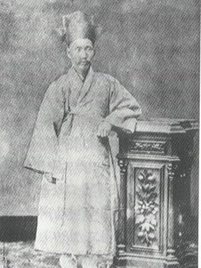 尹雄烈 尹雄烈