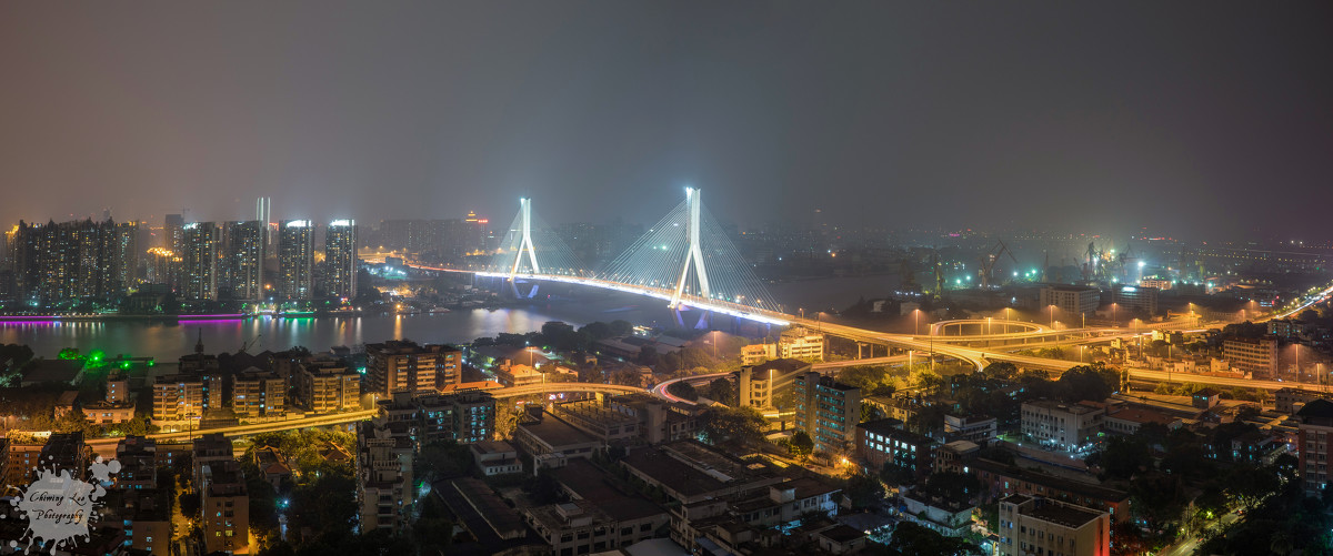 鶴洞大橋位於中國廣東省廣州市