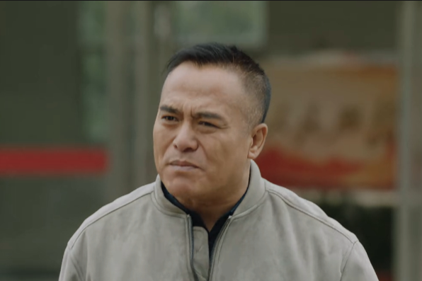 張永剛(扶貧題材網路電影《我來自北京之按下葫蘆起來梨》中的角色) 張永剛(扶貧題材網路電影《我來自北京之按下葫蘆起來梨》中的角色)