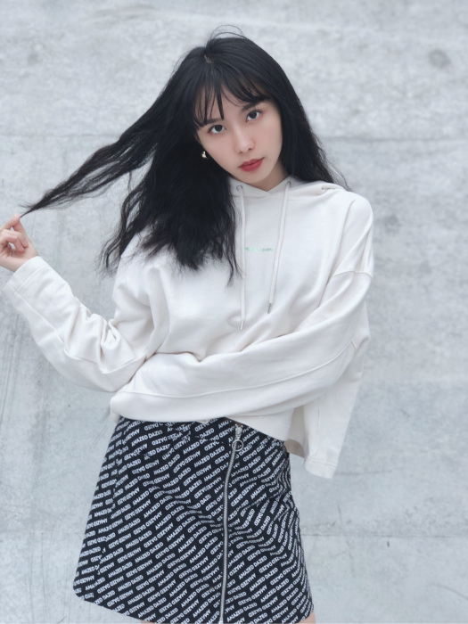 李芷婷 李芷婷