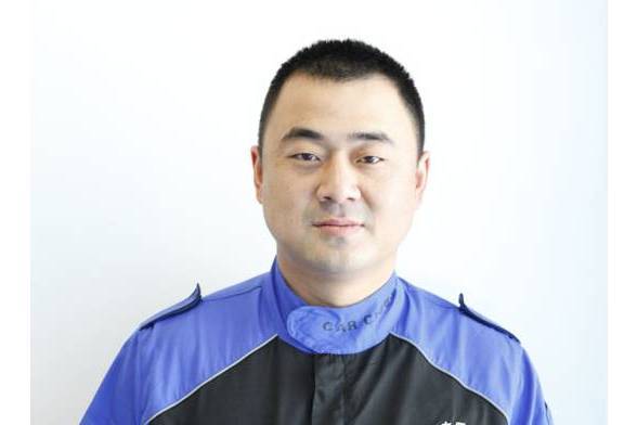 劉鈞(南京銳眾汽車服務有限公司工作人員) 劉鈞(南京銳眾汽車服務有限公司工作人員)