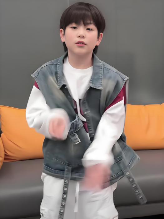 小也先森 小也先森