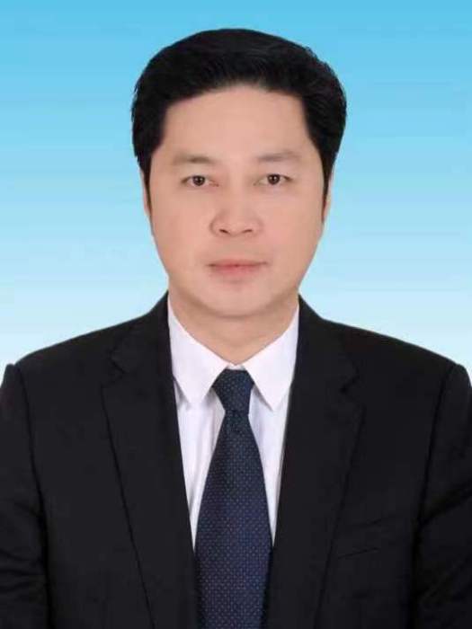 蘇偉(新疆維吾爾自治區克拉瑪依市代理區長) 蘇偉(新疆維吾爾自治區克拉瑪依市代理區長)
