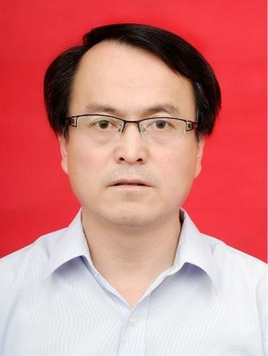 趙曉華(陝西省寶雞市千陽縣行政審批服務局黨組書記、局長) 趙曉華(陝西省寶雞市千陽縣行政審批服務局黨組書記、局長)