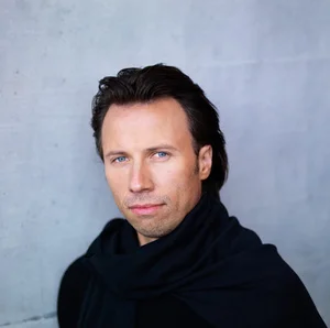 Kristjan Järvi Kristjan Järvi