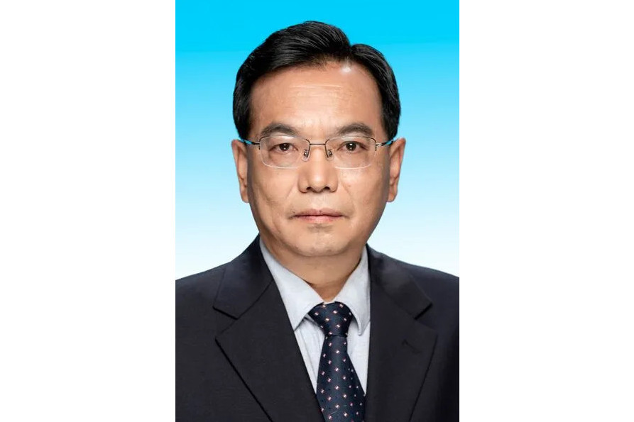 肖志洪(四川省甘孜州人大常委會副主任) 肖志洪(四川省甘孜州人大常委會副主任)