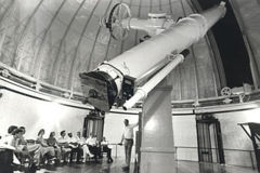 1877年霍爾發現火星衛星時使用的望遠鏡