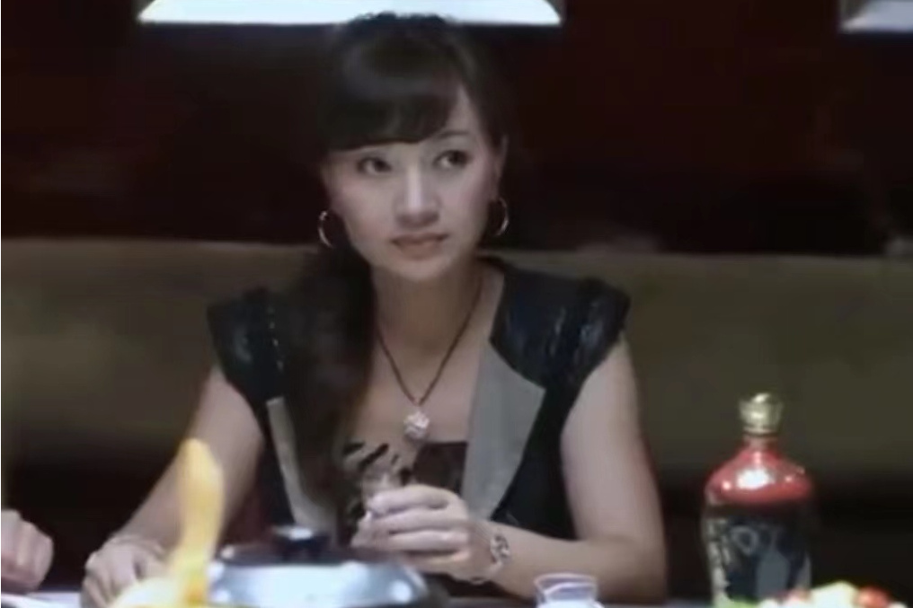 令狐小佳
