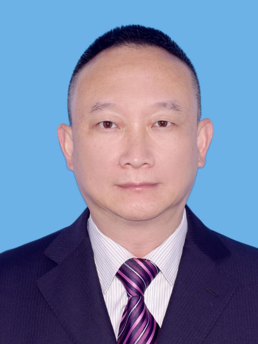 肖輝(重慶市南岸區民政局副局長) 肖輝(重慶市南岸區民政局副局長)