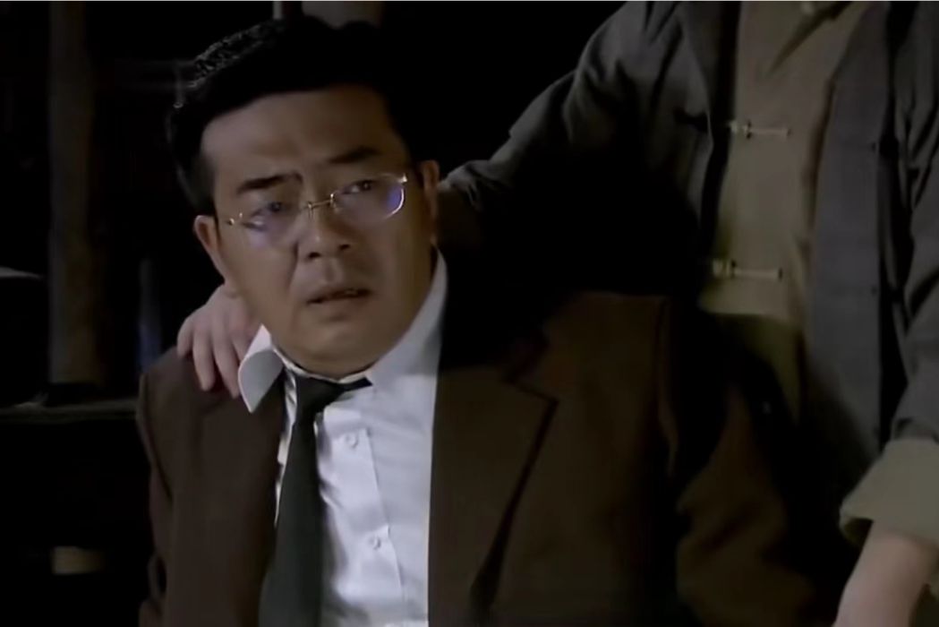 嚴金明(諜戰劇《鐵血尖刀》中的角色) 嚴金明(諜戰劇《鐵血尖刀》中的角色)