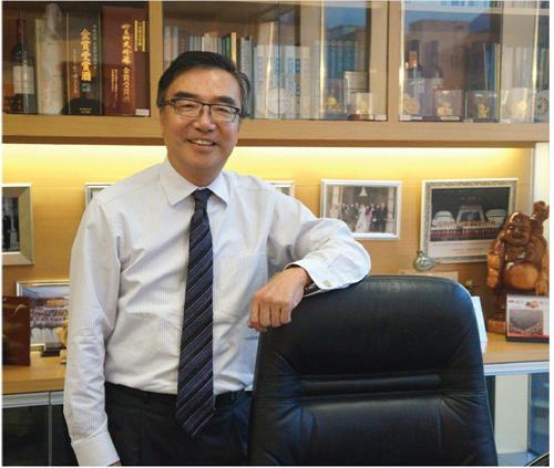 姚國安(安興紙業集團主席) 姚國安(安興紙業集團主席)